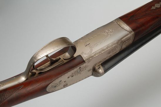 Ugartechea Model 1000 sidelock shotgun: detail 3 of 4