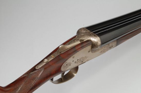 Ugartechea Model 1000 sidelock shotgun: detail 4 of 4