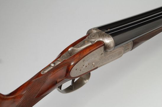 Ugartechea Model 116 sidelock shotgun: detail 2 of 4