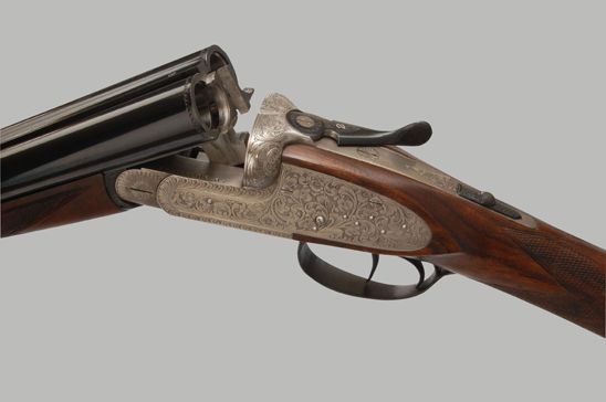 Ugartechea Model 257 sidelock shotgun: detail 2 of 4